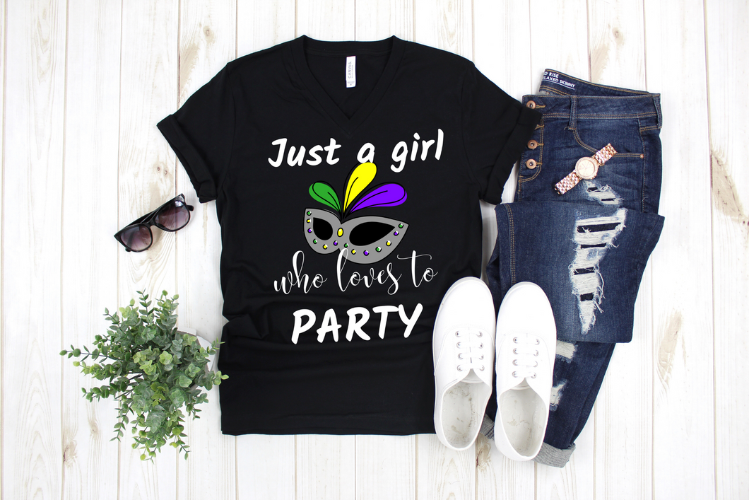 Just a Girl Who Loves to Party - Social Butterfly Girl Women's Ladies' T-shirt